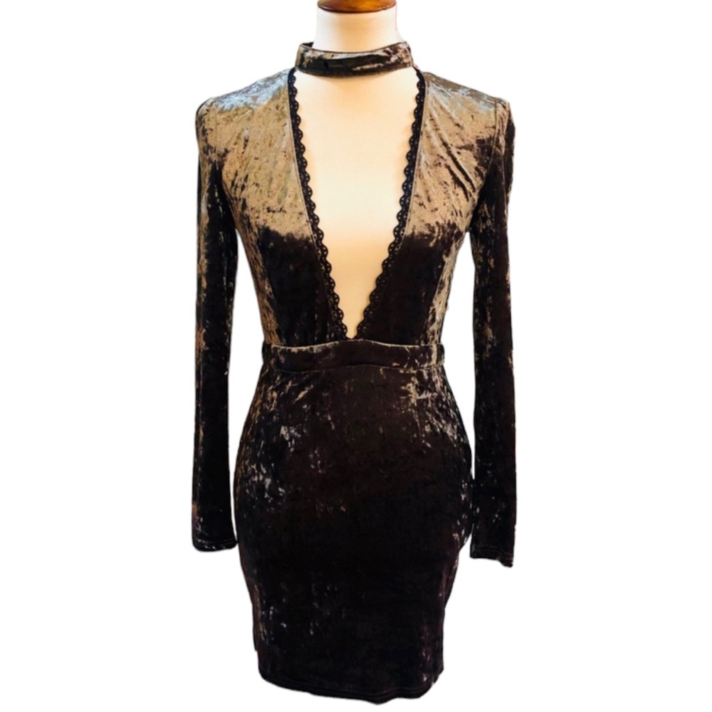 LF One Way Velvet Choker Dress Small 6